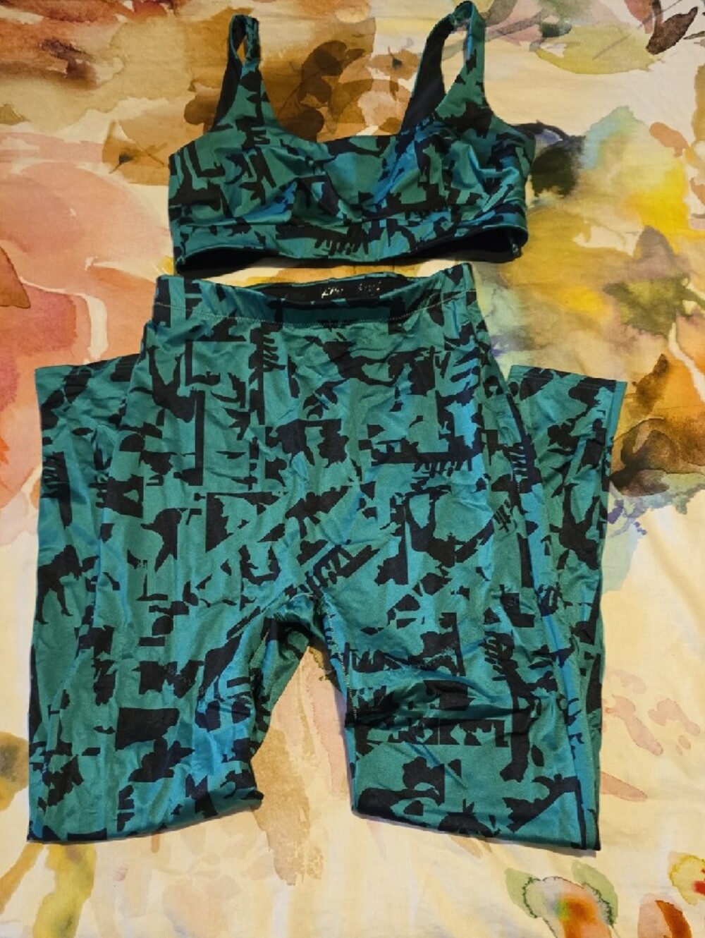 Yitty Headliner Shaping Bralette and High Waist Legging Size S